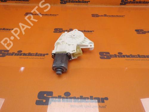 Left rear window motor MERCEDES-BENZ C-CLASS (W204) C 200 Kompressor (204.041) | BP24392913E23 