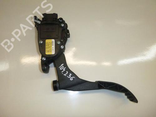 Pedal VW POLO V (6R1, 6C1) 1.2 TSI (105 hp) 24385115