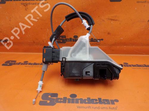 Used Front right lock OPEL CORSA F (P2JO) 1.2 (68) (101 hp) 33153891