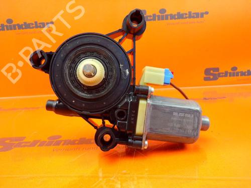 Used Right front window motor Right front window motor VW GOLF VII (5G1, BQ1, BE1, BE2) 1.2 TSI (110 hp) 33146397 33146397