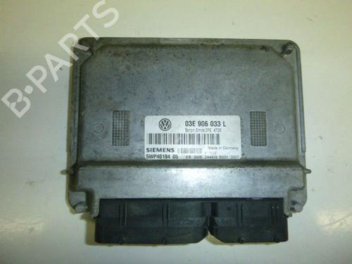 Used Engine control unit (ECU) VW GOLF VI (5K1) 1.4 (80 hp) 24386161