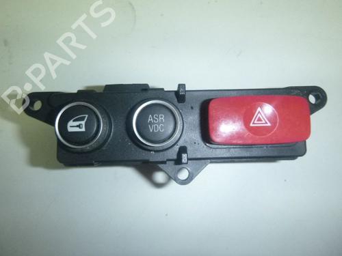 Used Warning switch ALFA ROMEO 159 Sportwagon (939_) 2.4 JTDM (939.BXM1B) (210 hp) 24386673