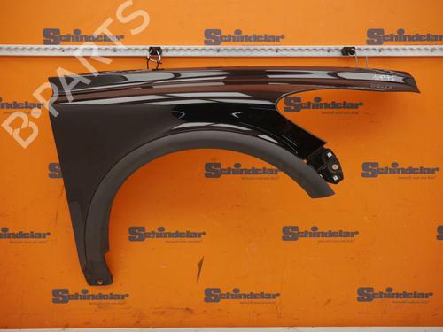 Used Right front fenders VOLVO C30 (533) D4 (177 hp) 24412986