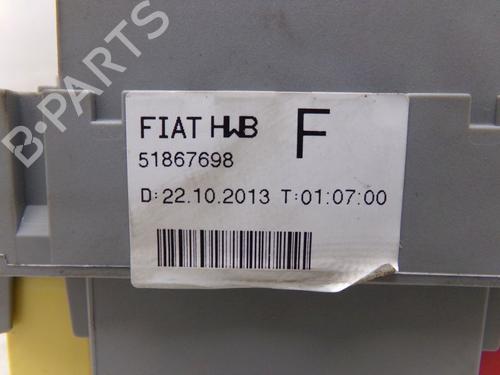Fuse box FIAT 500 C (312_) 1.2 (312CXA1A, 312AXA1A) | BP30797298E1