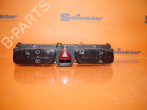 Used Switch MERCEDES-BENZ C-CLASS T-Model (S203) C 200 Kompressor (203.245) (163 hp) 32641026