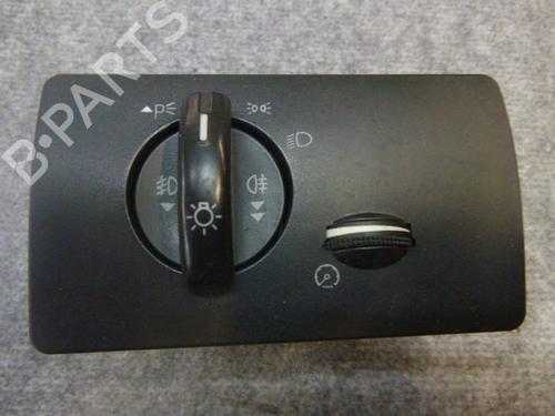 Used Headlight switch FORD MONDEO III (B5Y) 2.0 TDCi (130 hp) 24380257