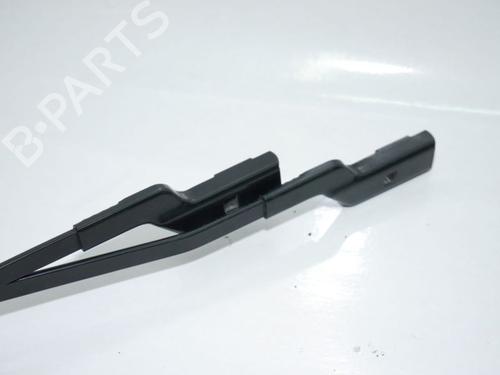 Front windshield wiper arm PEUGEOT 308 I (4A_, 4C_) 1.6 16V | BP24380828C143 
