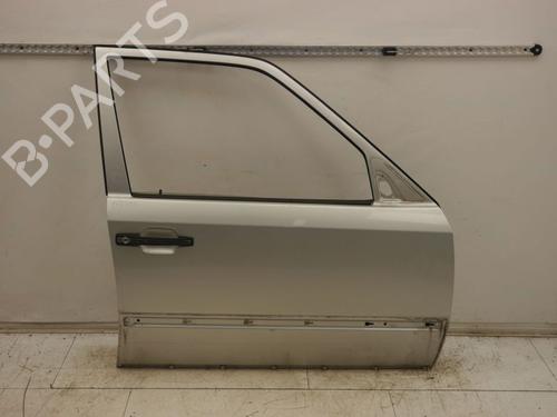 Used Right front door MERCEDES-BENZ E-CLASS T-Model (S124) E 200 T (124.079) (136 hp) 30512342