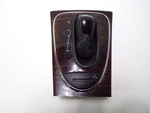 shift-knob-mercedes-benz-e-class-t-model-s211-2003-2004-2005-2006-2007-2008-2009-32640583 main image