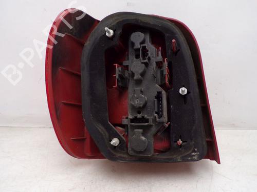 Right taillight VW POLO (6N2) 1.4 TDI | BP33156324C35 - Image 4