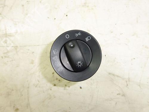 Used Headlight switch AUDI A4 B7 Avant (8ED) 2.5 TDI (163 hp) 32636614