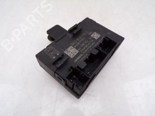 Used Electronic module AUDI A4 B8 Avant (8K5) 2.0 TDI (150 hp) 32400127