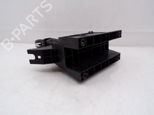 Shift knob RENAULT ARKANA I (LCM_, LDN_) 1.3 TCe 140 (LDN0) | BP31076989I34 