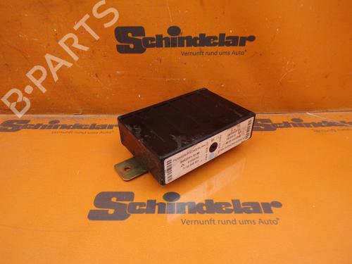 Used Control unit RENAULT MEGANE I Cabriolet (EA0/1_) 1.4 16V (EA0D, EA1H, EA0W, EA10) (95 hp) 29380608