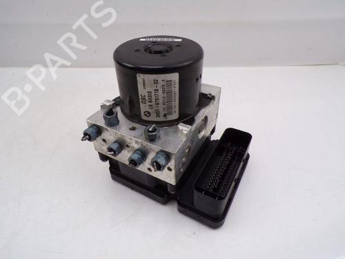ABS Bremseaggregat BMW 1 (F20) 116 i (136 hp) 33157371