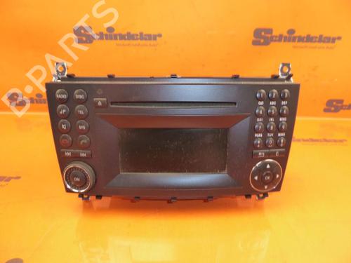Used Radio MERCEDES-BENZ CLC-CLASS (CL203) CLC 200 Kompressor (203.741) (184 hp) 32830314