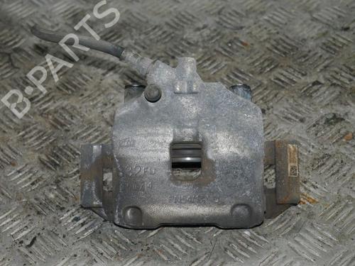 Used Right front brake caliper Right front brake caliper FIAT 500 (312_) 1.2 (312AXA1A) (69 hp) 33298515 33298515