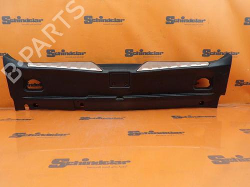 Used Boot lining MASERATI QUATTROPORTE VI 3.0 D (275 hp) 27307453