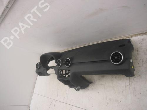 Dashboard AUDI A1 (8X1, 8XK) 1.2 TFSI | BP32653354C46