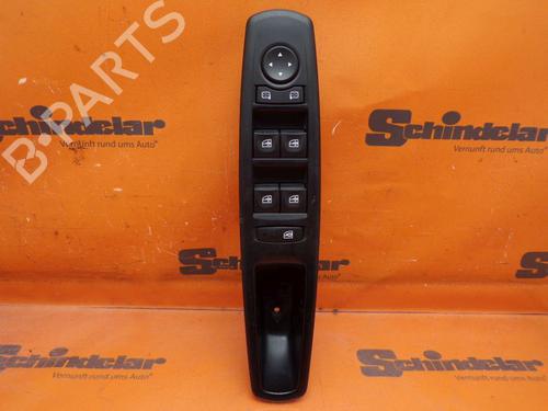 Used Switch RENAULT SCÉNIC III (JZ0/1_) 2.0 16V (JZ0G, JZ0P, JZ1E, JZ1P) (140 hp) 24414184