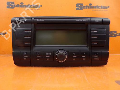 Used Radio SKODA OCTAVIA II Combi (1Z5) 2.0 TDI RS (170 hp) 27179188