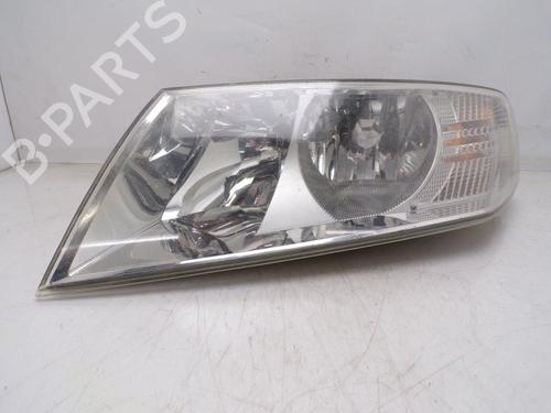 Used Left headlight SKODA OCTAVIA II Combi (1Z5) 1.9 TDI (105 hp) 32839697