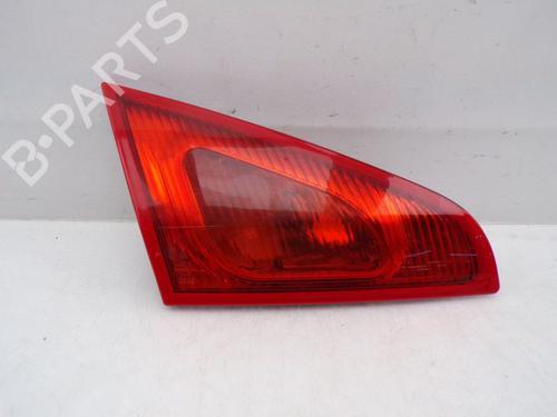 Heckleuchte links hinten für MITSUBISHI COLT VI (Z3_A, Z2_A) 1.3 (Z21A) (95 hp) 32231826