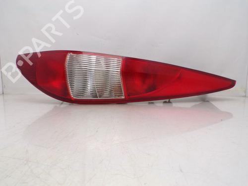 Right taillight FORD MONDEO III Turnier (BWY) 1.8 SCi | BP30047539C35 