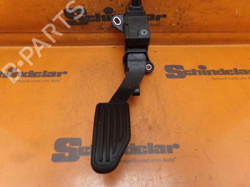 pedal-toyota-yaris-_p13_-2010-2011-2012-2013-2014-2015-2016-2017-2018-2019-2020-32838101 main image