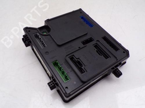 Used Electronic module RENAULT MEGANE III Grandtour (KZ0/1) 1.6 16V (KZ0U, KZ1B, KZ1U) (110 hp) 33158073