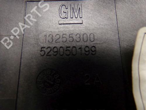 Fuse box OPEL INSIGNIA A (G09) 2.0 CDTI (68) | BP30652243E1 