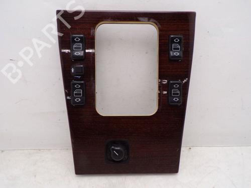 Used Switch MERCEDES-BENZ C-CLASS (W202) C 200 (202.020) (136 hp) 30185029