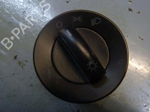 Used Headlight switch VW POLO (9N_, 9A_) 1.4 TDI (75 hp) 24380275