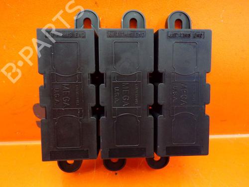 Used Fuse box JAGUAR XJ (X350, X358) 4.2 (298 hp) 32643122