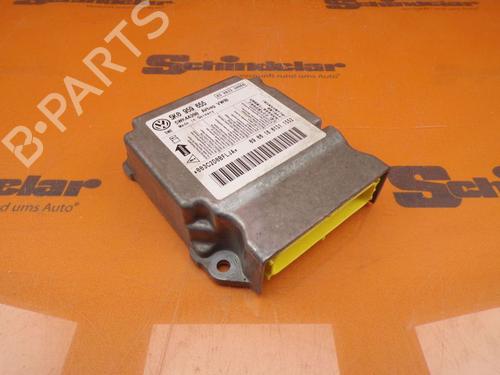 Used ECU airbags ECU airbags VW GOLF VI (5K1) 1.4 TSI (122 hp) 33152899 33152899