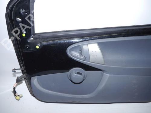 Right front door PEUGEOT 107 (PM_, PN_) 1.0 | BP24384690C3