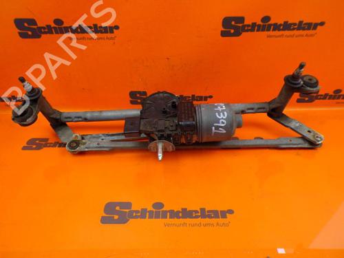 Used Front wiper motor VW POLO V (6R1, 6C1) 1.2 TSI (105 hp) 32829589