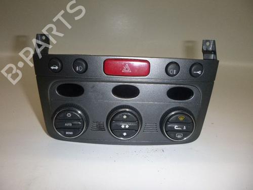 Used Climate control ALFA ROMEO GT (937_) 1.9 JTD (937CXN1B) (150 hp) 24383955