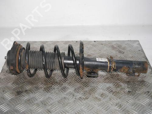 Used Right front shock absorber VW POLO IV (9N_, 9A_) 1.2 12V (64 hp) 30729479
