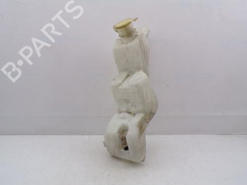 Used Windscreen washer tank Windscreen washer tank BMW 5 (E34) 525 i 24V (192 hp) 33157831 33157831