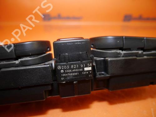 Switch MERCEDES-BENZ C-CLASS T-Model (S203) C 200 Kompressor (203.245) | BP32641026I30