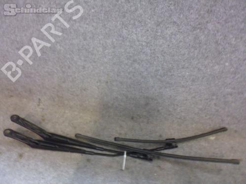 Used Front windshield wiper arm VW GOLF V (1K1) 1.4 16V (75 hp) 23507341
