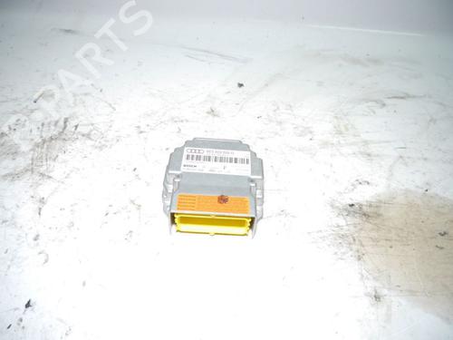 Used Left door airbag AUDI A4 B7 Avant (8ED) 2.0 TDI (170 hp) 29873215