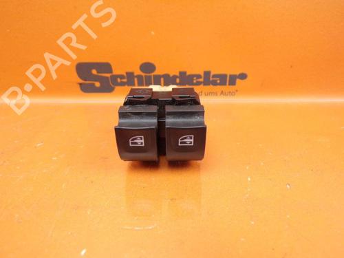 Used Switch Switch RENAULT CLIO IV Grandtour (KH_) 0.9 TCe 90 (90 hp) 33145663 33145663
