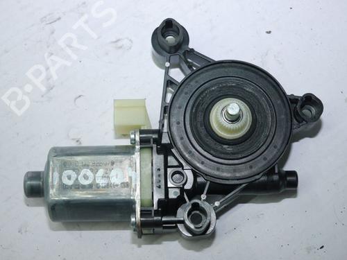 Used Left front window motor VW GOLF VII (5G1, BQ1, BE1, BE2) 1.6 TDI (105 hp) 24382235
