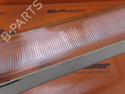 Right headlight VOLVO V40 Estate (645) 2.0 T | BP27548074C29 