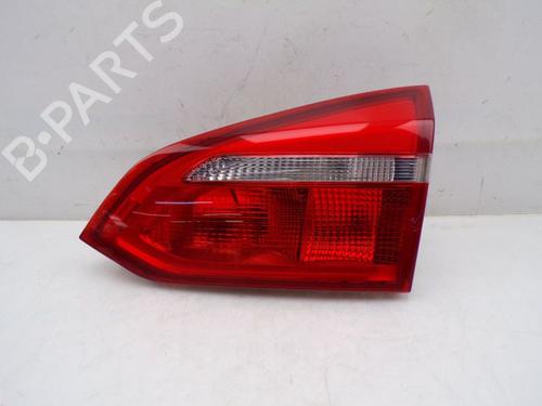 right-tailgate-light-ford-focus-iii-turnier-2010-2011-2012-2013-2014-2015-2016-2017-2018-2019-2020-33155440 main image