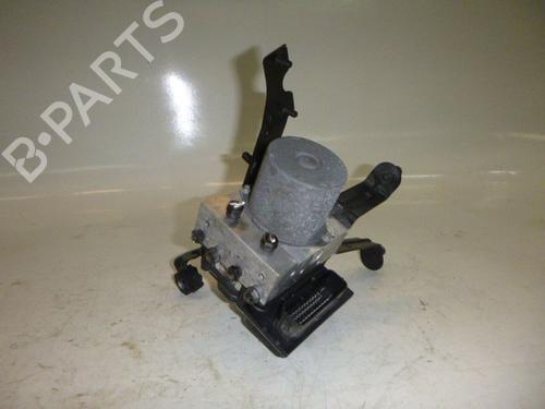 Used ABS pump BMW 5 Touring (E61) 530 xd (231 hp) 32825071