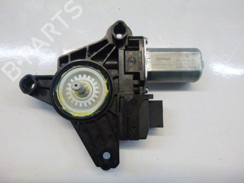 Used Right rear window motor Right rear window motor 33142274 33142274