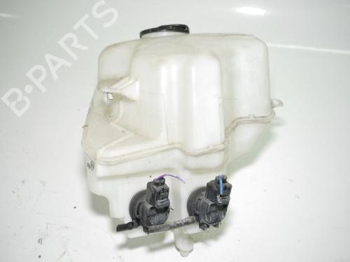 Used Windscreen washer tank TOYOTA PRIUS Liftback (_W2_) 1.5 Hybrid (NHW20_, NHW20R) (112 hp) 24381061